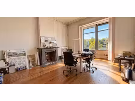 bureau à louer à liège pour € 900