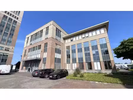bureau à louer sur le campus de malines.