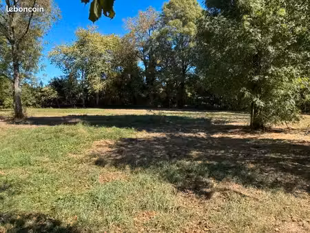 terrain constructible à vendre