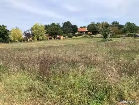 terrain 1 790 m² grolejac