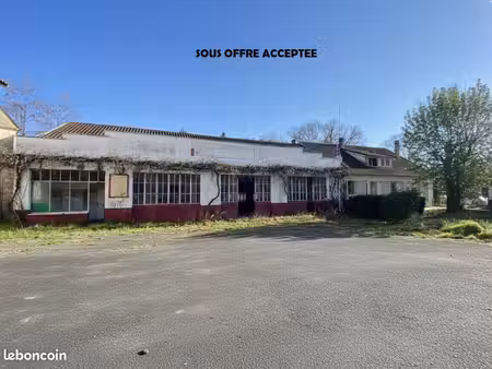 maison 2 pièces 190 m²
