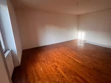 maison de ville de 115 m² à thiviers – centre-ville