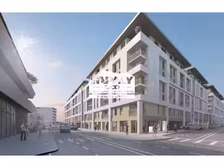 local commercial à vendre