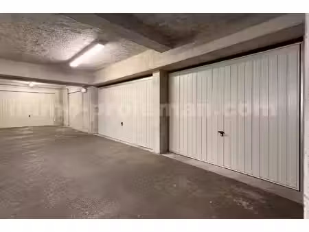 parking à vendre