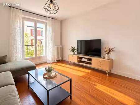 appartement 2 pièces 55 m²