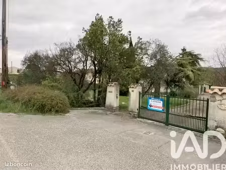 propriété 6 pièces 100 m²