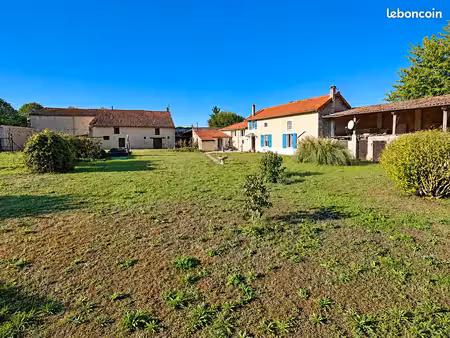 propriété 5 pièces 160 m²