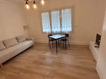 appartement meublé rénové de 25 m² – henriville – 630 tout compris