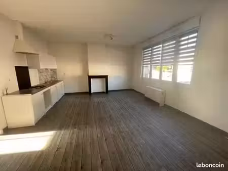 appartement 3 pièces 60 m²
