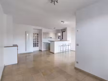 appartement 2 pièces 60 m²