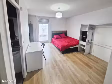studio 1 pièce 21 m²