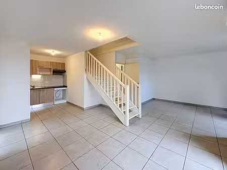appartement 3 pièces 63 m²