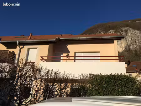 location t3 duplex la balme de sillingy