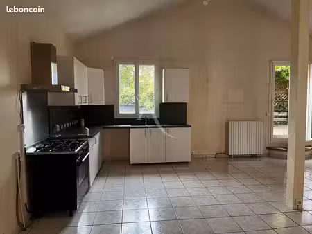 maison 2 pièces 68 m²