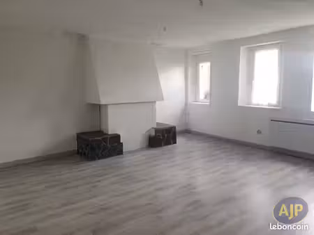 maison 2 pièces 55 m²