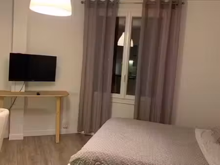 studio st cyr/loire à 3min du tram de la tranchée