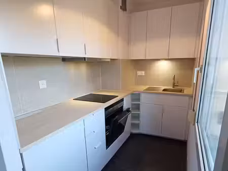 f2 de 42 m²– balcons & ascenseur – proximité collège  gare et centre-ville – 1ère occupati