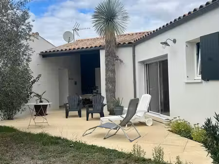 loue maison 130 m2 entre niort et la rochelle