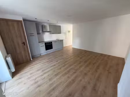 t2 neuf avec jardin et terrasse