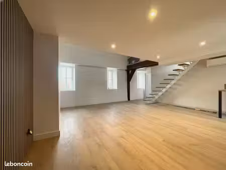 duplex 2 pièces 77 m²