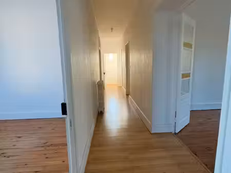 logement t5 de 115 m2