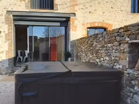 lezan. loue bastide vignerone meuble