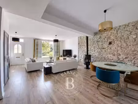 maison de luxe à vendre dans le quartier la varenne
