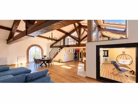 rare – loft de caractère entièrement rénové à corneilla-d