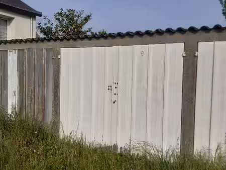 à vendre ? garage d'environ 14 m² ? angers  quartier de l'isoret