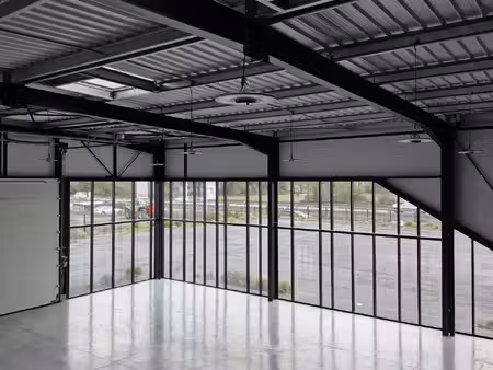vannes ouest – visibilite 4 voies - local commercial de 470 m?