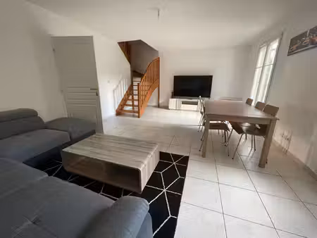 maison meublée de 80m² récente avec jardin - beaugency - proche gare