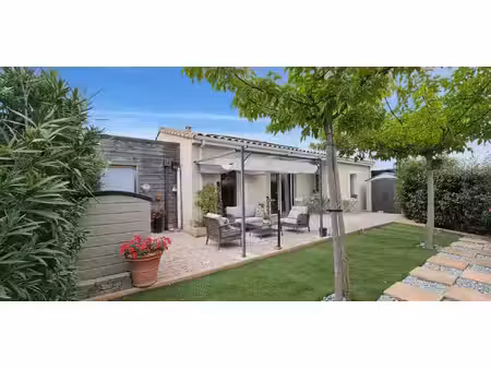 maison de plain-pied t3 avec garage et jardin privatif ? les sénoriales à charleval