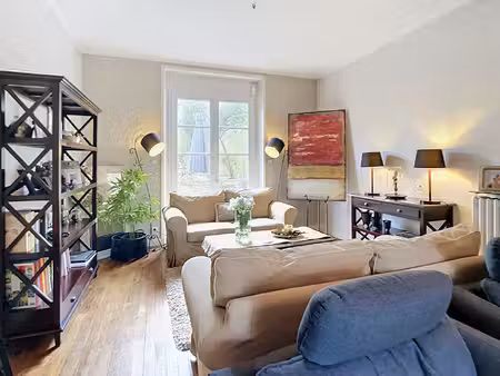une maison de charme rare a cholet