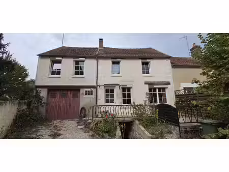 proche coulanges sur yonne  jolie maison de village 80 m2 ha