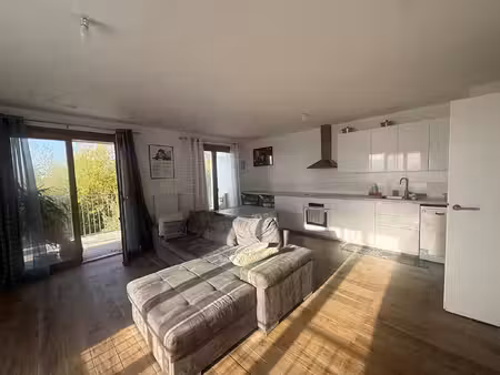 location appartement 3 pièces  71.00m²  rungis