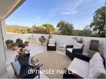 vente appartement 2 pièces 51 m² à sainte-maxime (83120)  315 000 €