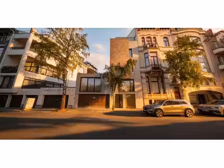 maison exceptionnelle à vendre à ixelles pour € 2.250.000 avec 4 chambres à coucher