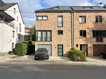 saint job – maison 3 façades  jardin  garage  peb c+