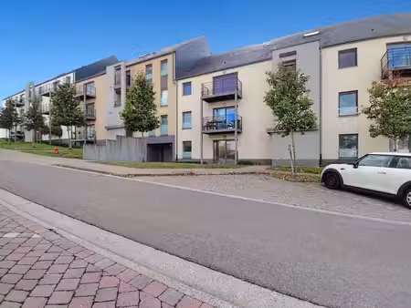 très bel appartement avec grande terrasse