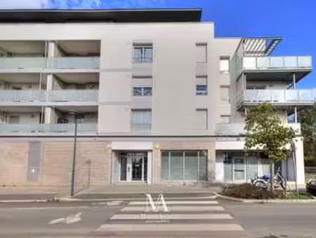vente appartement 3 pièces à avrillé (49240) : à vendre 3 pièces / 68m² avrillé