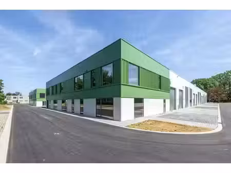 nieuwbouw kmo unit (324m²) met mezzanine (110m²) – strate...