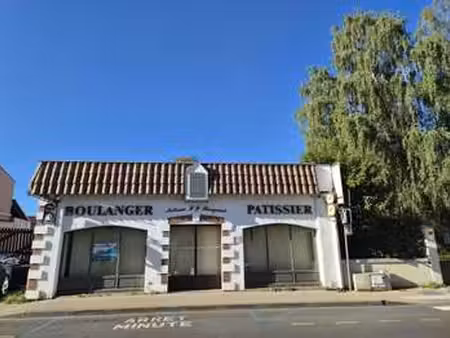 vente maison à challans (85300) : à vendre / 81m² challans