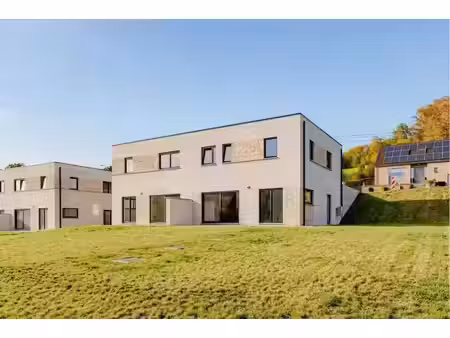 maison à vendre à rue du fraichaux 25 godinne (vbe80731)
