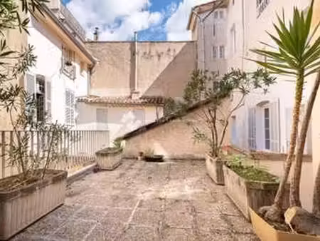 vente appartement 4 pièces à aix-en-provence (13080) : à vendre 4 pièces / 109m² aix-en-pr