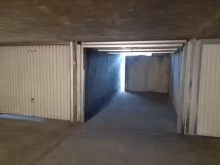 location garage box et parking à saint-herblain bernardière-bellevue-harlière (44800) : à 