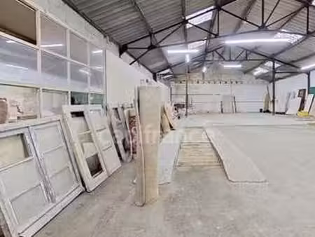 location bureaux et commerces à carhaix-plouguer (29270) : à louer / 420m² carhaix-plougue