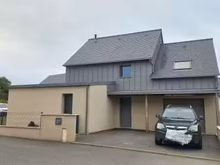 location maison à beaussais-sur-mer (22650) : à louer / 110m² beaussais-sur-mer