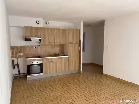 jolie appartement centre mauguio