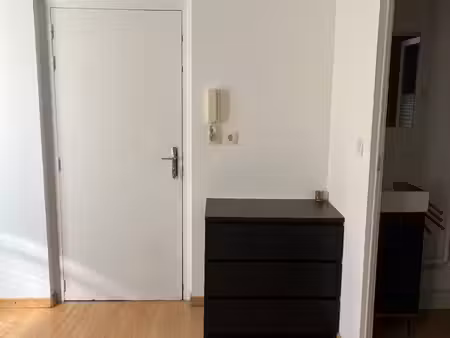 studio meublé