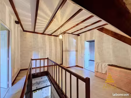 maison 5 pièces 150 m²